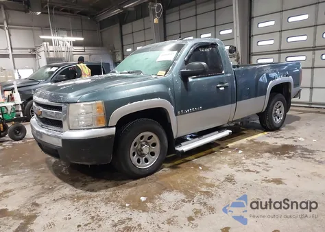 2007 Chevrolet Silverado 1500 Work Truck from USA, damaged, VIN 1GCEC14X87Z597012